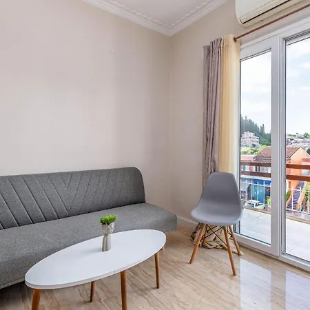 Luna Solari Apartment *